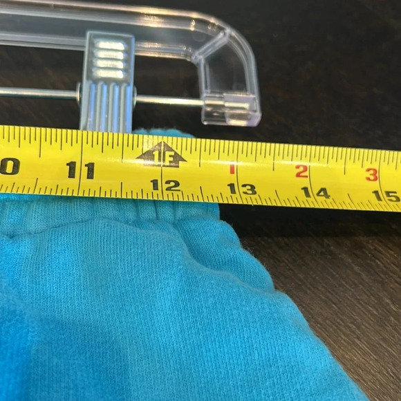 Levi’s Gold Tab Relaxed Fit Sweat Shorts in Horizon Blue xs - Picture 3 of 5